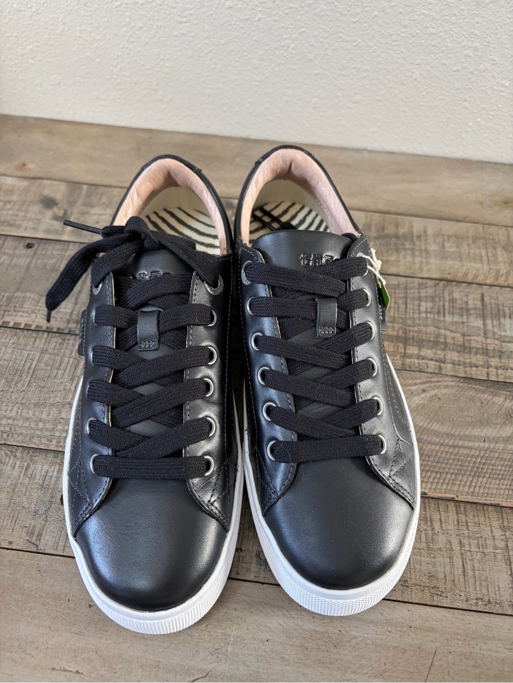 Taos plim soul lux woman’s Black Leather Sneakers preppy tennis